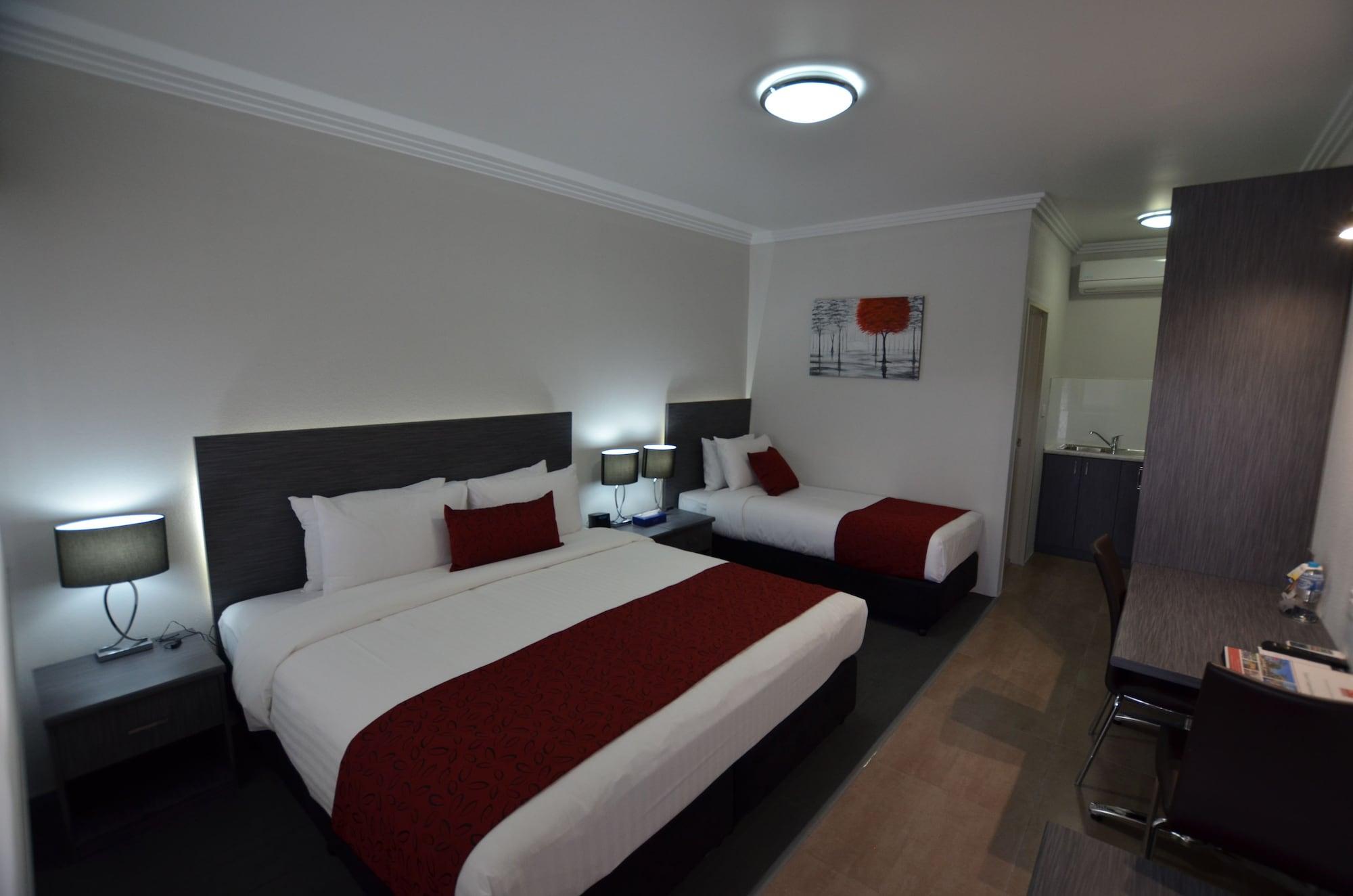 Comfort Inn Мори Экстерьер фото