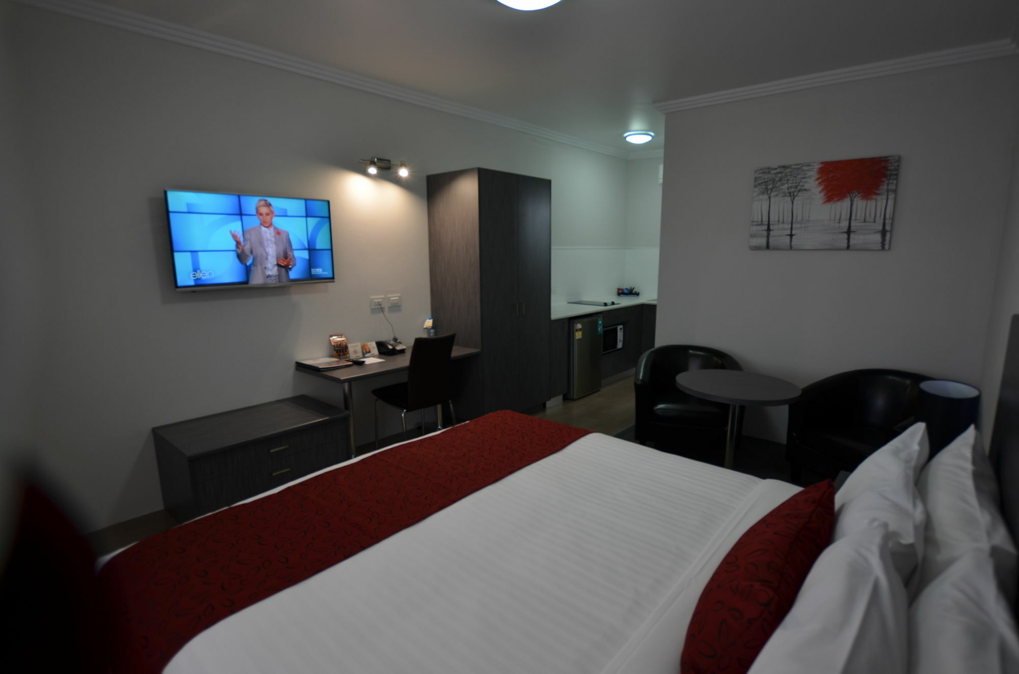 Comfort Inn Мори Экстерьер фото