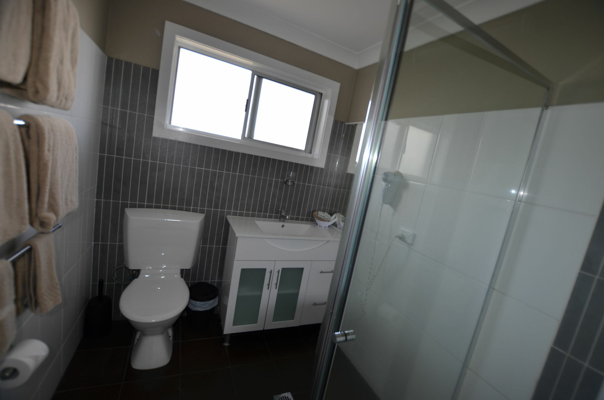 Comfort Inn Мори Экстерьер фото