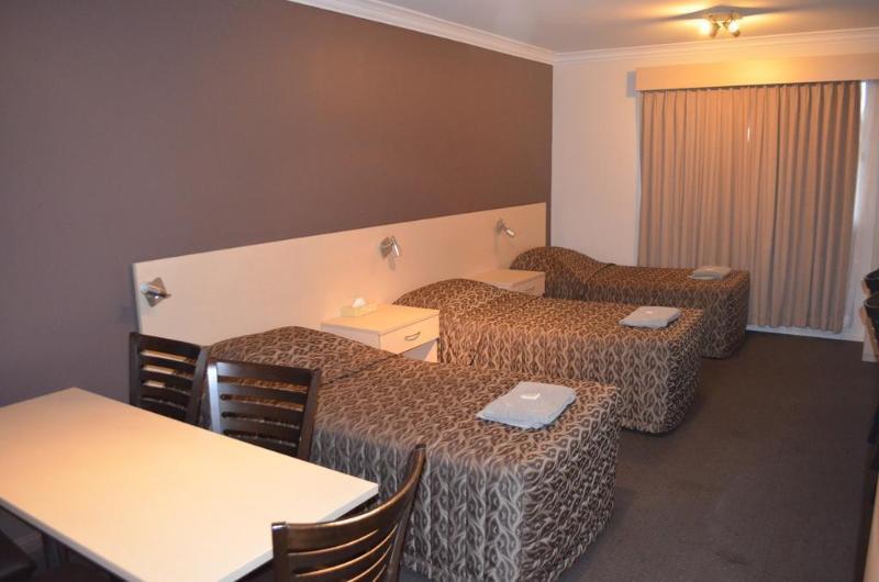 Comfort Inn Мори Экстерьер фото